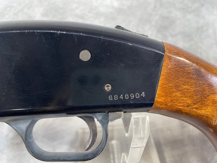#4112-•-westernfield,-12-ga.-pump-action-shotgun,-sn:-g840904,-(neenah,-wi)-image-11