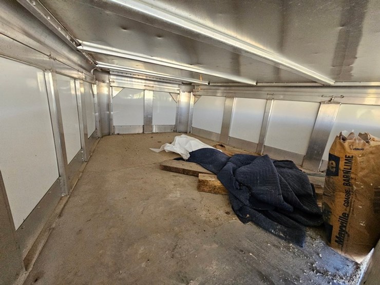 #522-•-2021-travelong-ls-mt-livestock-trailer-image-37