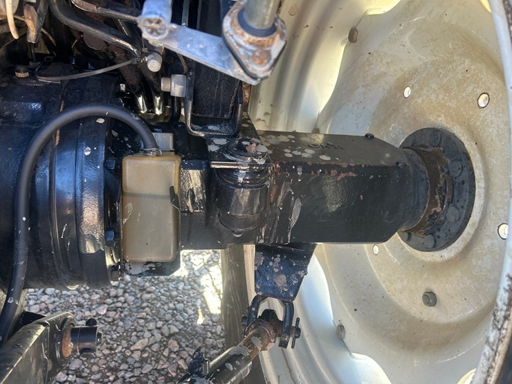 new-holland-t5070-image-29