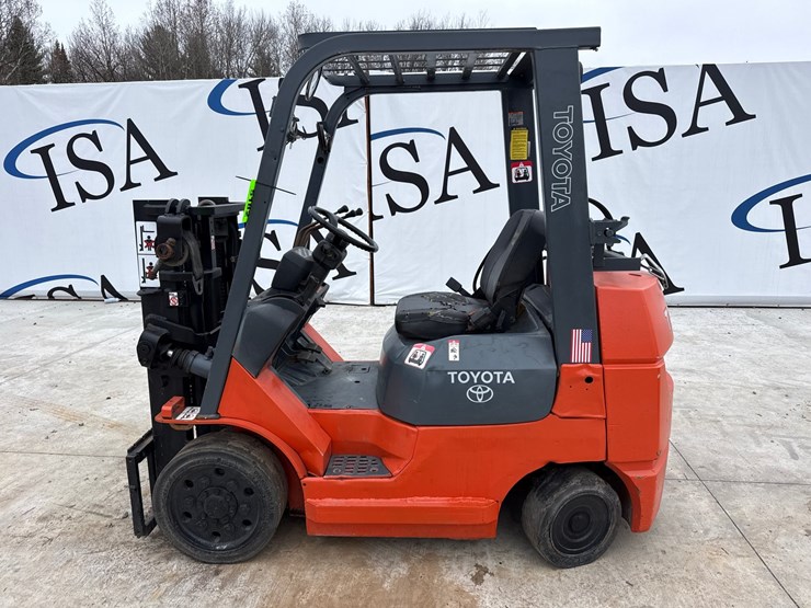 toyota-7fgcu25-image-2