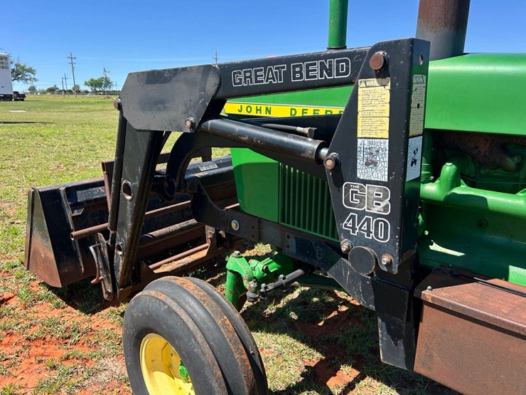 john-deere-4020-image-24