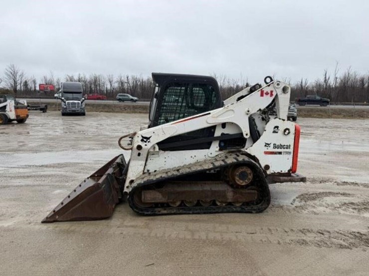 2016-bobcat-t750-image-5