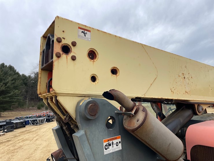 2005-jlg-g9-43a-image-20