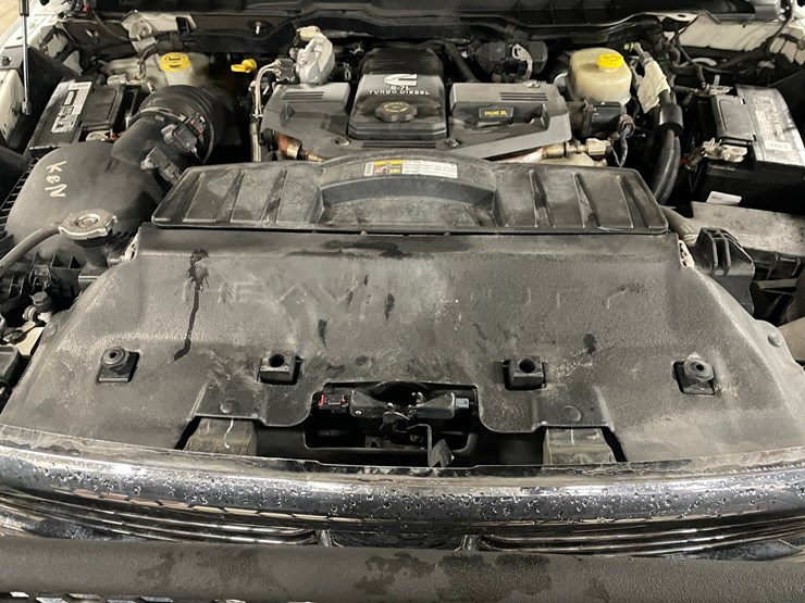 2012-dodge-3500-image-64