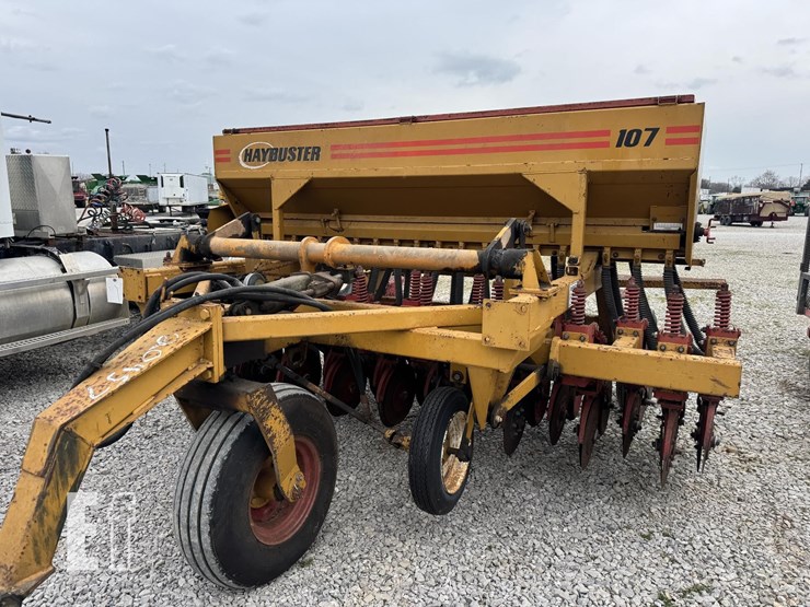 haybuster-107-image-2