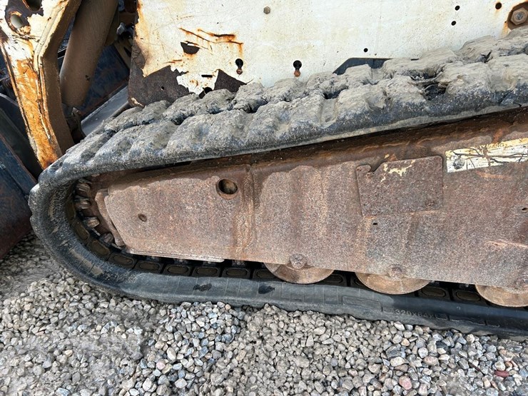 bobcat-t180-image-18