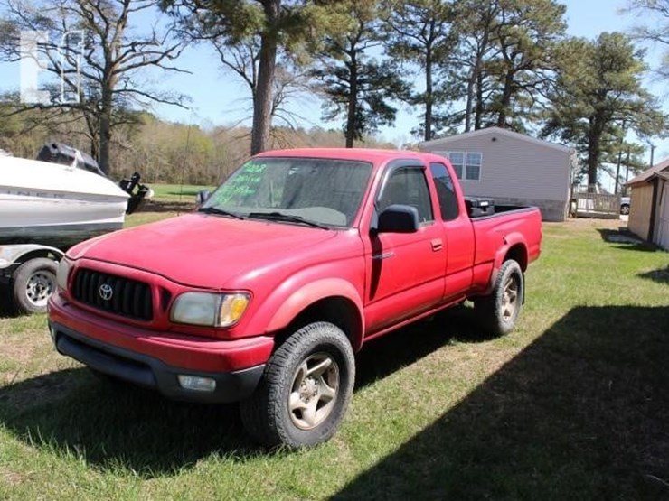 2001-toyota-tacoma-image-2