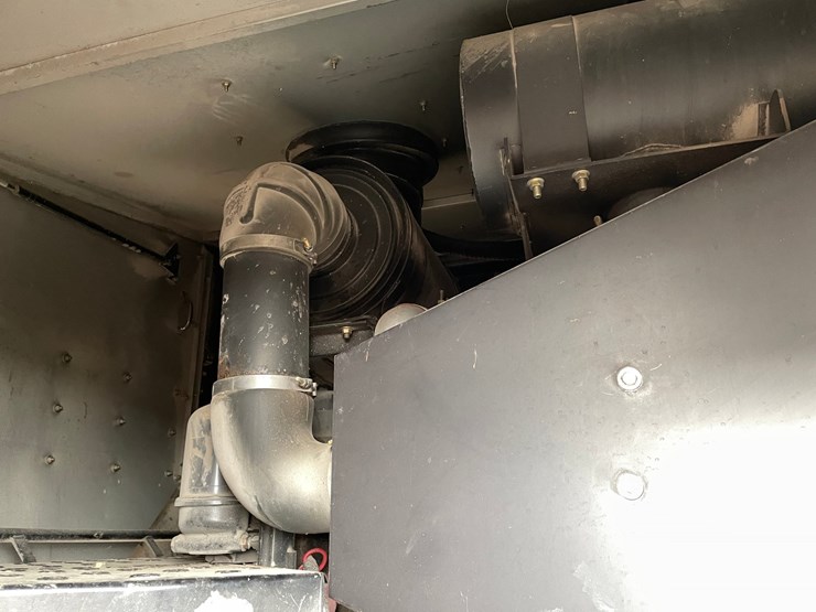 gleaner-r65-image-42