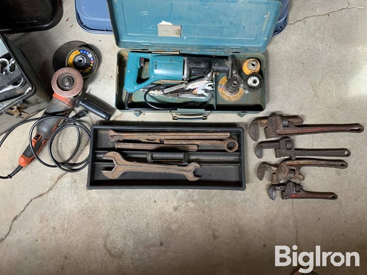 torque-wrench,-saw,-grinder-&-tools-image-2