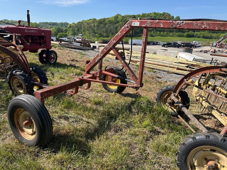 new-holland-252-image-5