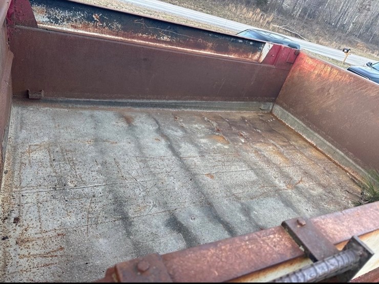 2005-sterling-l7500-image-8