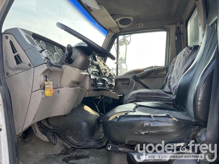 2005-sterling-acterra-image-21