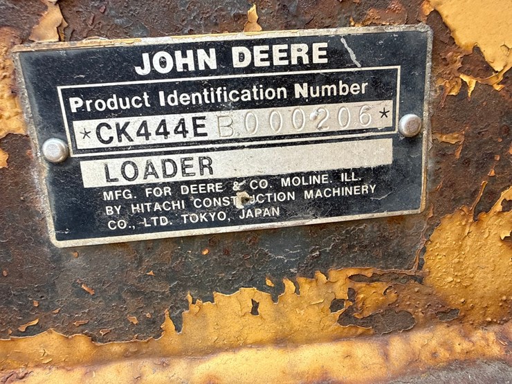 deere-444e-image-75