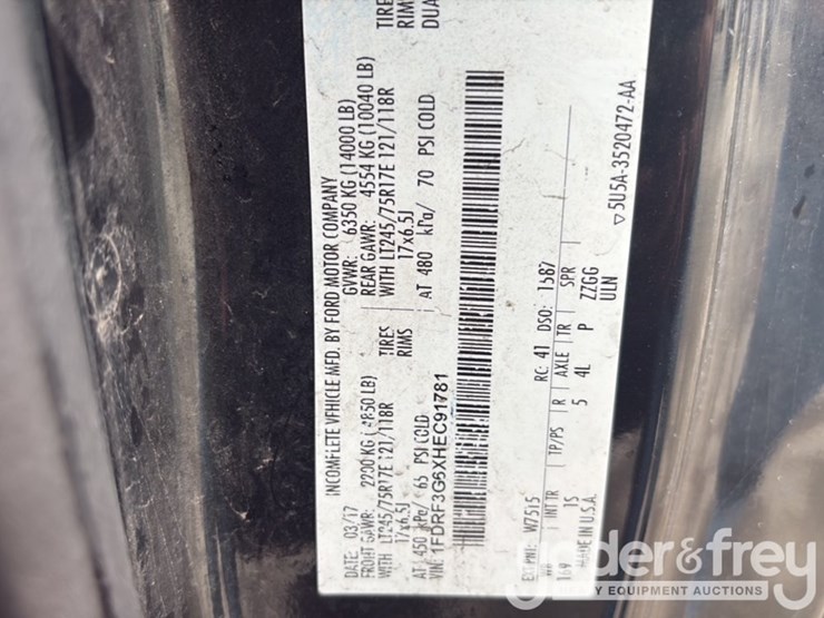 2017-ford-f350-image-41