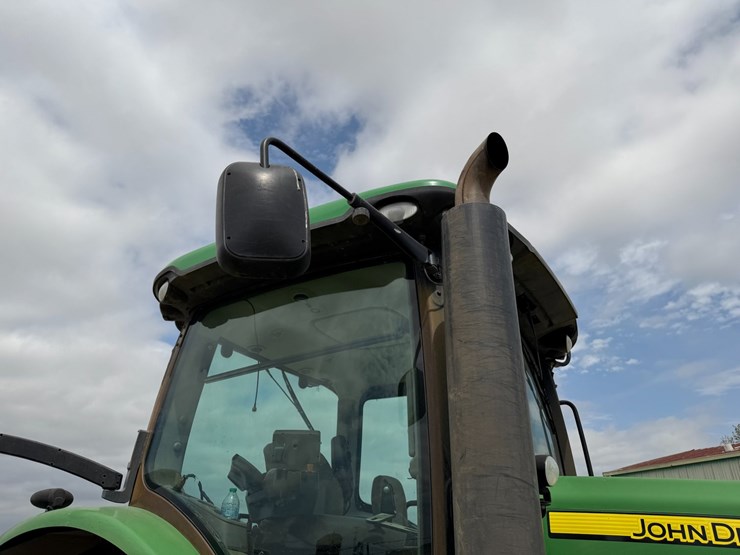 2010-john-deere-8270r-image-43