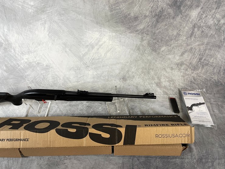 #2175-•-rossi-rs22-.22-lr-semi-automatic-rifle,-sn:-7ca171855n,-(downing,-wi)-image-29