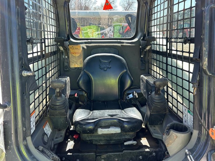 2019-bobcat-t590-image-19