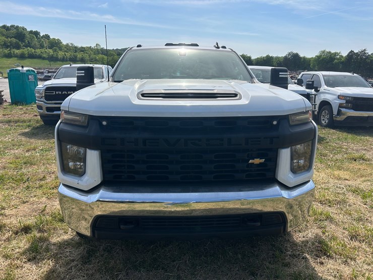 2021-chevrolet-2500-image-6