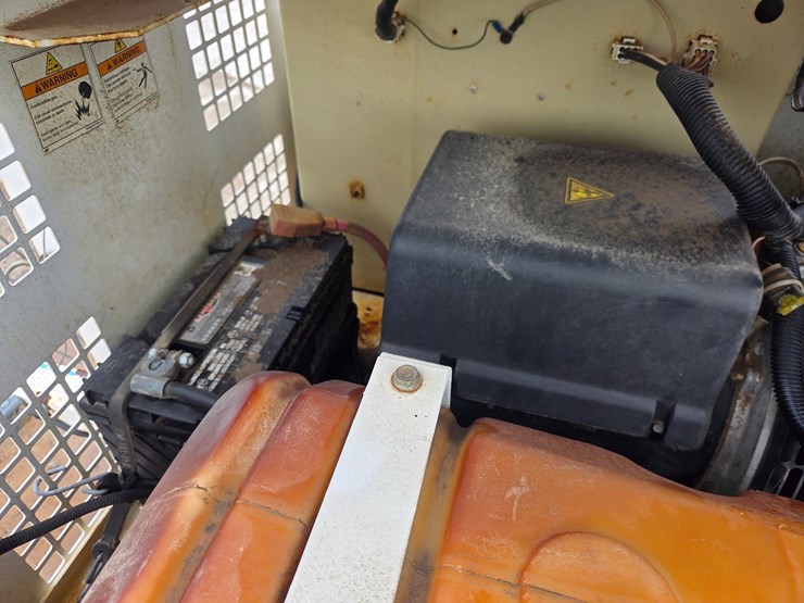 2002-massey-ferguson-8-image-27