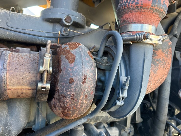 caterpillar-ch75-image-31