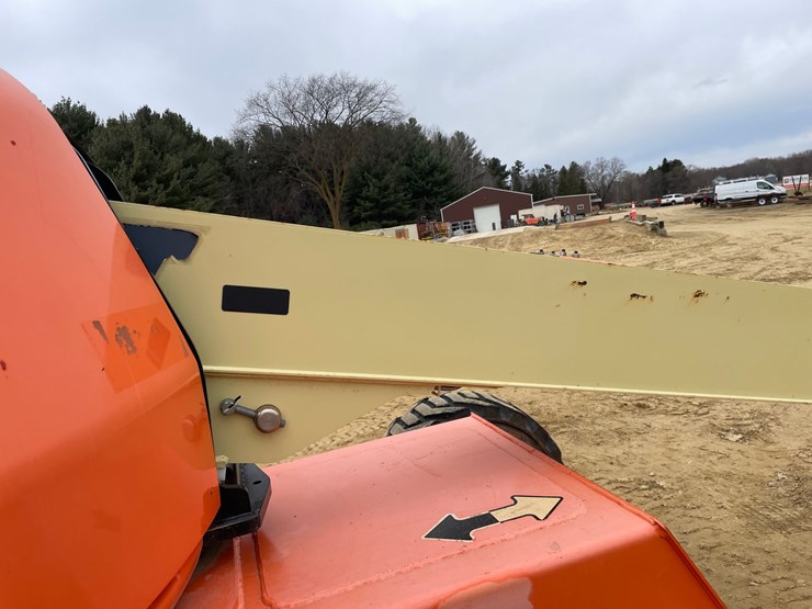 jlg-400s-image-19