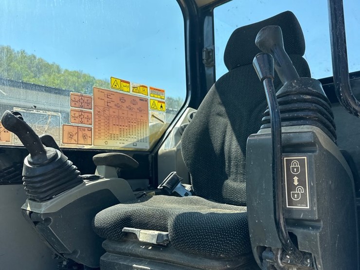 caterpillar-308e2-cr-image-3