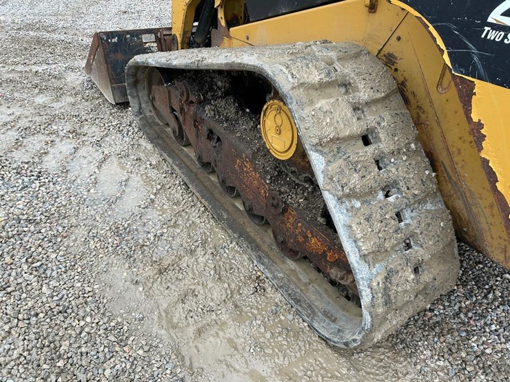 caterpillar-279c2-image-17