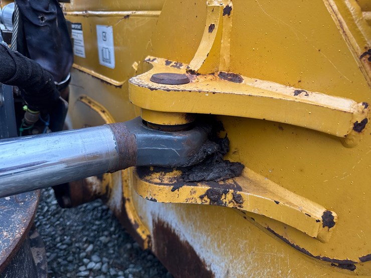 deere-700k-lgp-image-13