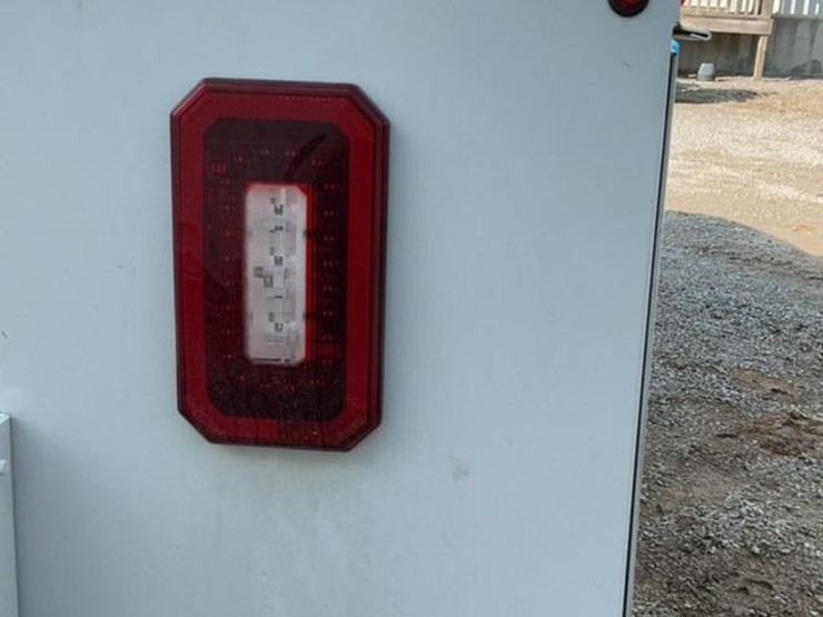 2022-dodge-3500-image-47