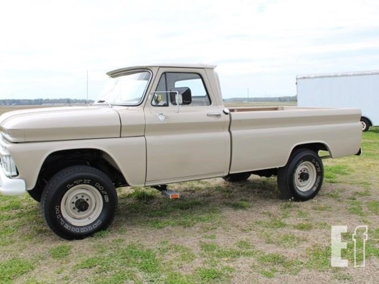#801-1964-gmc-3/4-ton-pickup-4x4-8'-bed-89000-mile-image-4