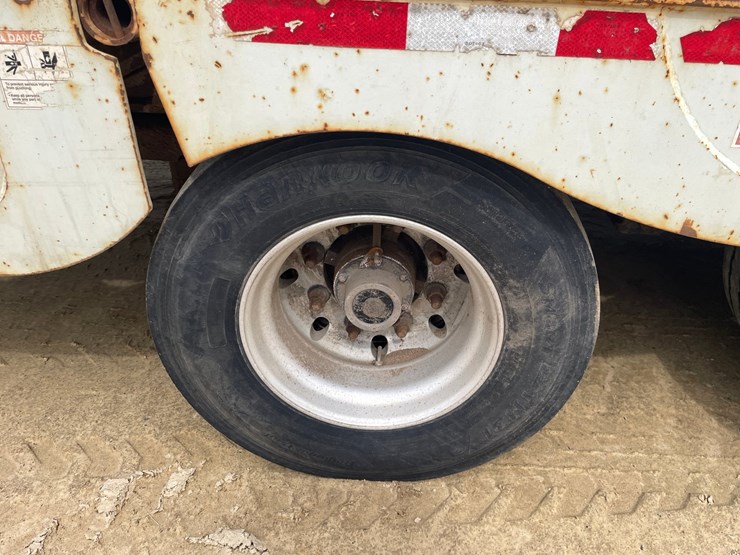 #7516-•-2015-landoll-s30c-51'-hydraulic-beavertail-semi-trailer-image-63