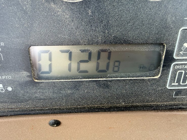 1998-john-deere-8300-image-64