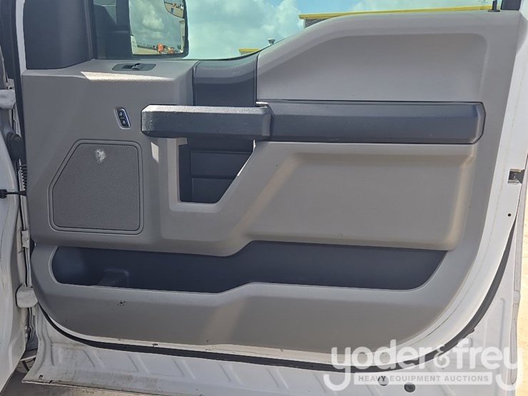 2019-ford-f150-image-87