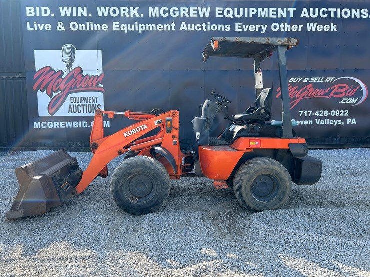 kubota-r420s-image-1