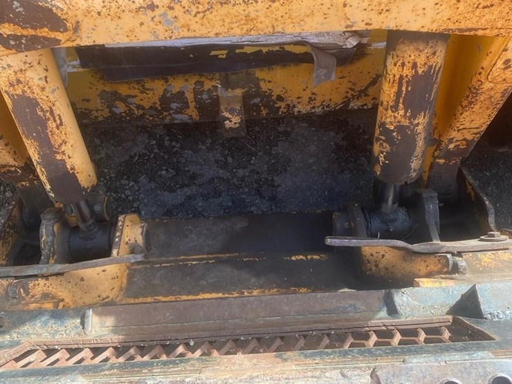 1997-mustang-2070-image-9