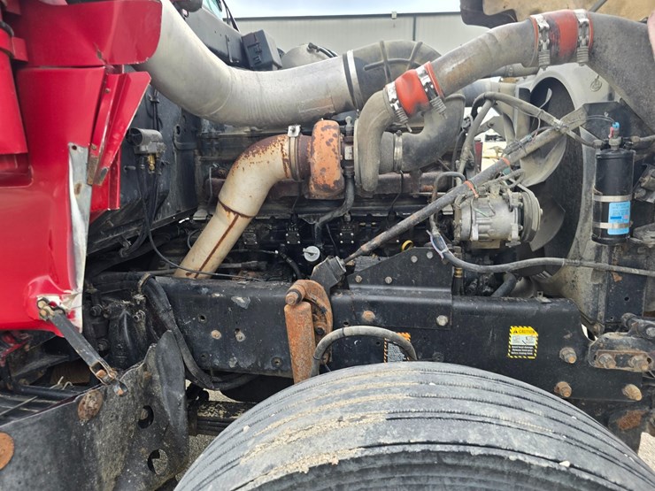 2003-mack-rd688s-image-75