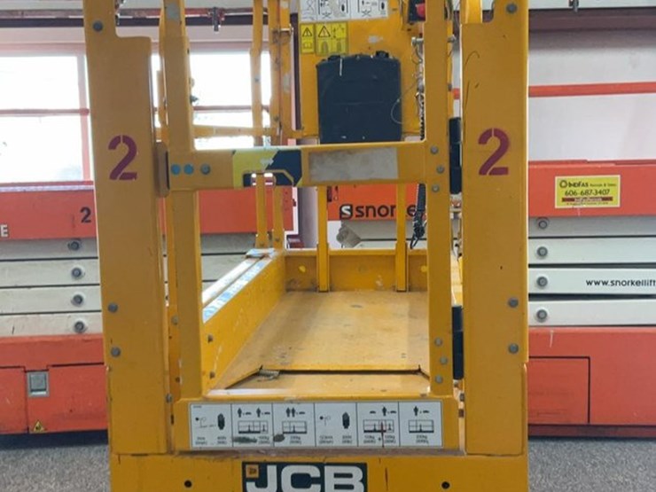 #406-•-jcb-s1930e-19'-scissor-lift-image-17