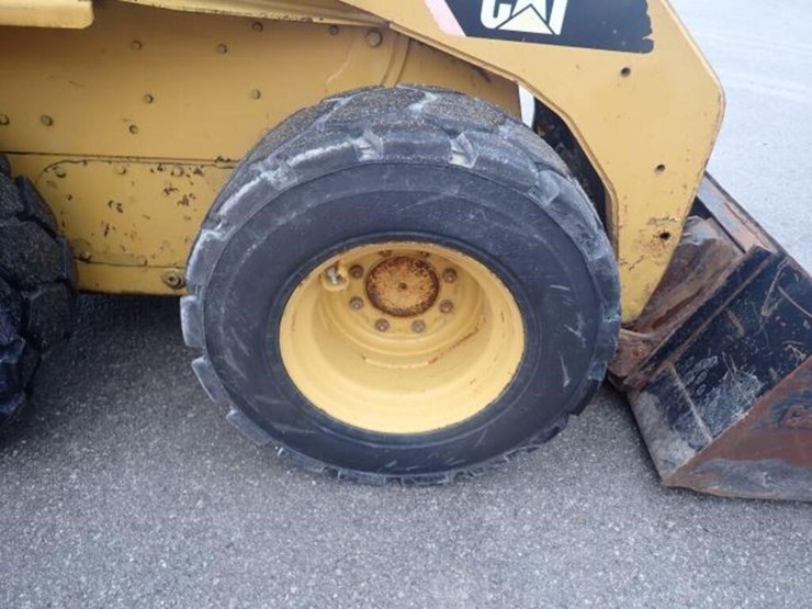 2010-caterpillar-232b-image-51