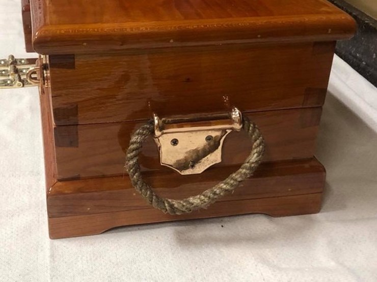 #9550-•-1906-u.s.-navy-steam-cutter-–-40'-uss-new-jersey-captain’s-launch-#873-nj-1-image-106