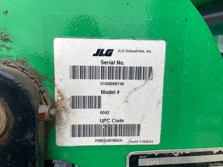 2014-sky-trak-6042-image-75