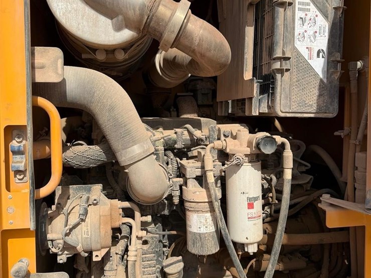 2014-hyundai-hl757tm-9a-image-24