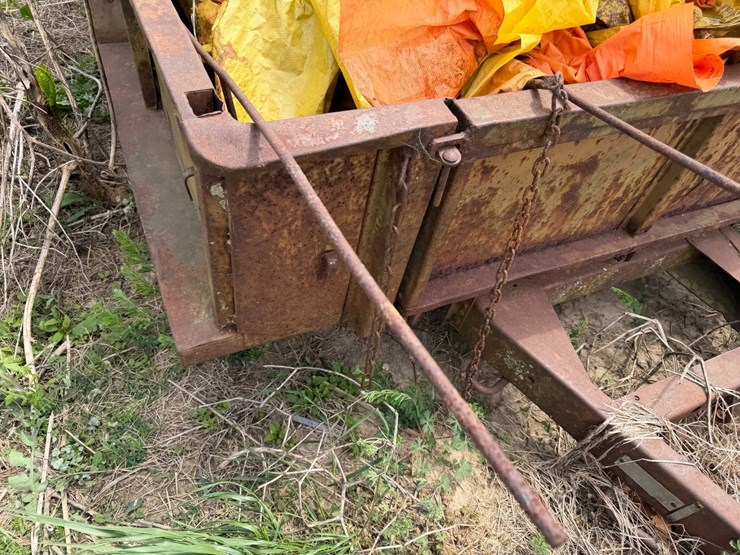 #45264-•-9'-utility-trailer-w/levee-spills-image-25