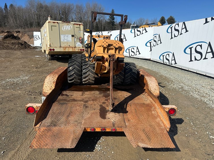 case-maxi-sneaker-image-4