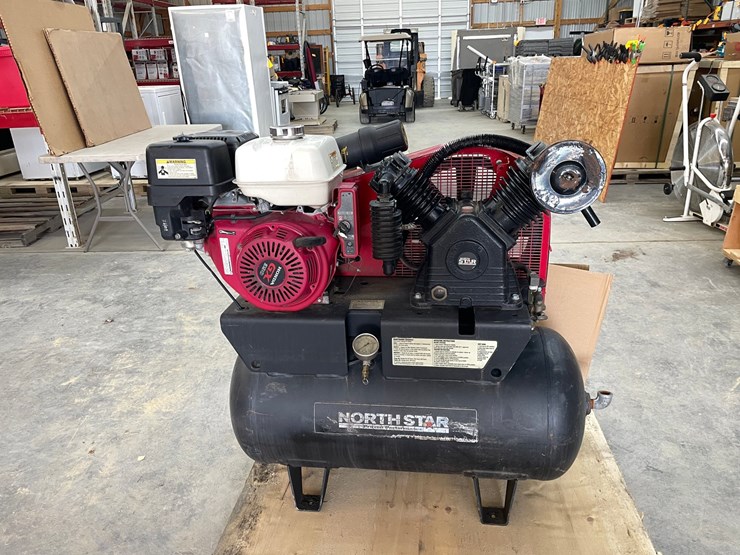 #7556-•-north-star-30-gallon-air-compressor-image-2