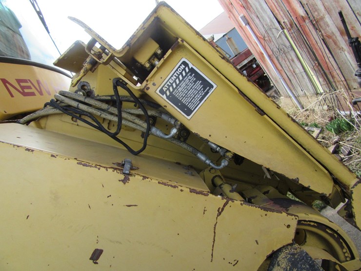 new-holland-tr96-image-37