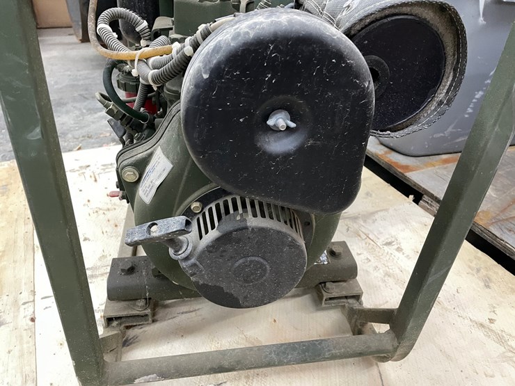 #7547-•-military-diesel-generator-image-9