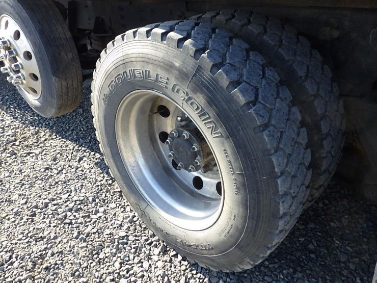 1999-international-9300-image-32