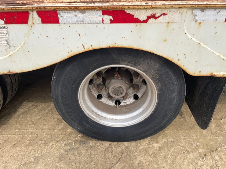 #7516-•-2015-landoll-s30c-51'-hydraulic-beavertail-semi-trailer-image-61