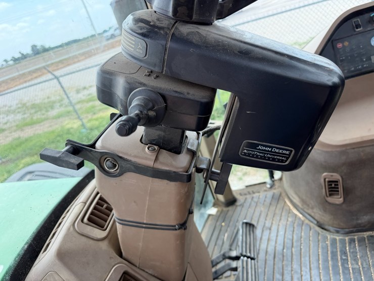 1998-john-deere-8300-image-55