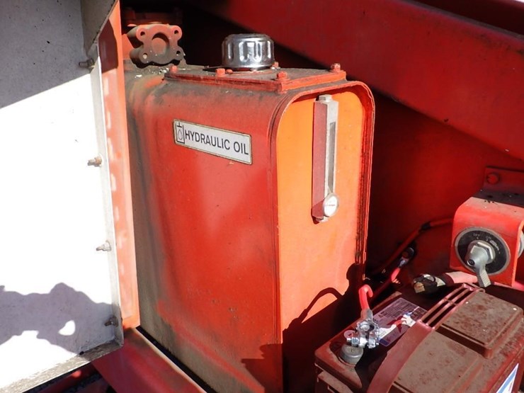 snorkel-a42r-telescopic-boom-lift-image-22